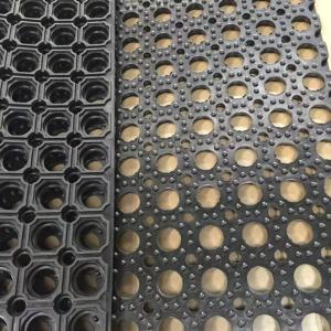 Heavy‑Duty Rubber Mat With Hole, Perforated Drainage Non‑Slip Mat